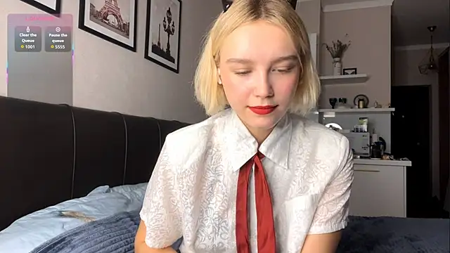 MelodyImam online show from October 31, 4:22 pm