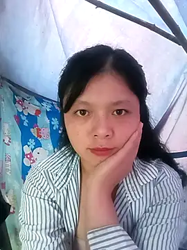 lisa-bae00 online show from November 13, 9:08 am