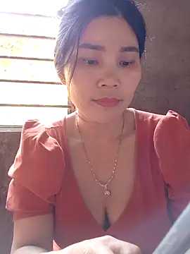 Bear bear0 online show from April 12, 8:50 am