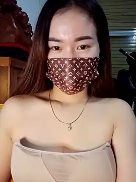 Family-Lovee online show from November 17, 7:14 pm