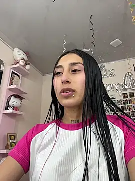 Violeet-Smith online show from January 8, 7:07 pm