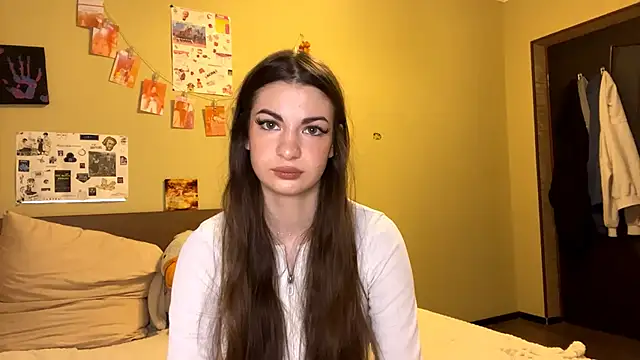 TheRealAnna online show from December 17, 1:37 pm