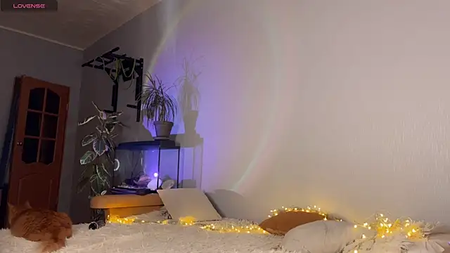 Lin Cherie online show from November 18, 4:52 pm