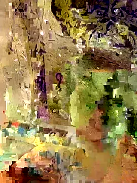 kutekiwi online show from December 18, 8:19 am