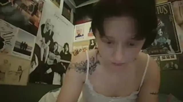 kutekiwi online show from December 20, 6:39 am