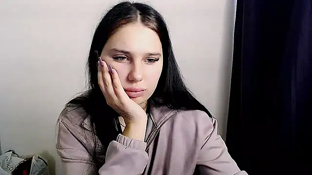 black fox 1 online show from November 5, 7:35 am