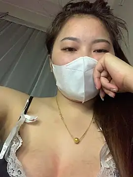 helo-kitty online show from March 31, 3:01 pm