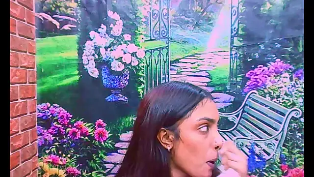 IndianPretty1 online show from December 15, 8:58 pm