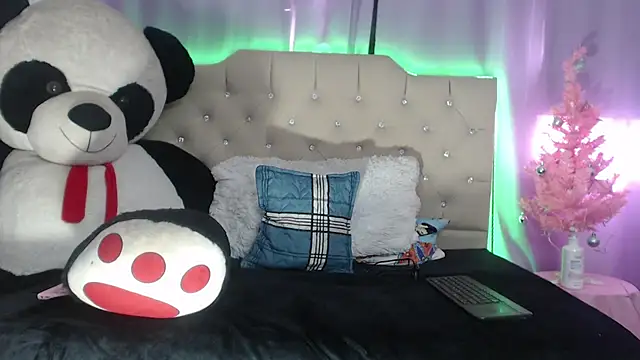 eimyy rouse online show from January 13, 7:40 pm