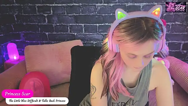 daddysprincess731 online show from July 6, 12:27 am