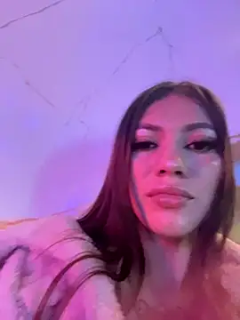 BabyVee angels online show from November 19, 6:13 am