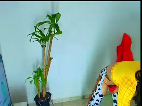 hell Bonney online show from October 25, 6:59 pm