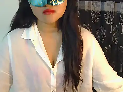 crazy witch online show from November 3, 7:51 pm