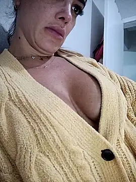 DESIRIE0609 online show from November 25, 1:19 am