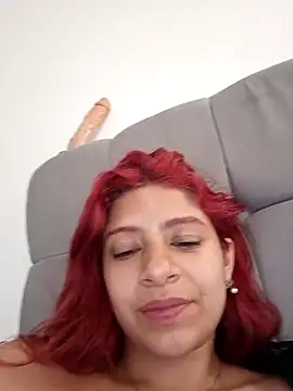 Lunatemptress4 online show from December 19, 4:43 pm