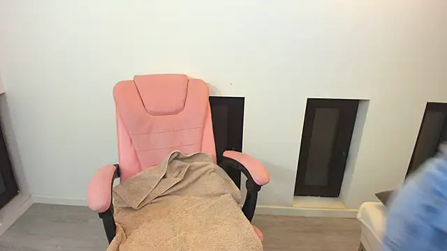 Arya Anna online show from December 15, 5:12 am