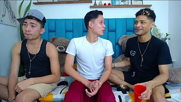 Hot Boys Latinos X online show from March 7, 11:34 pm