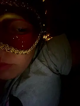 crazzyanne online show from January 9, 3:00 am