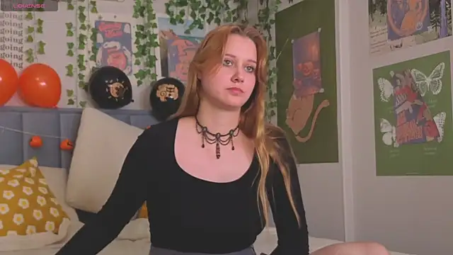 Charil Wilson online show from October 31, 4:58 am