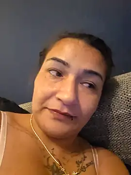 Hausverbot3 online show from April 29, 7:52 pm