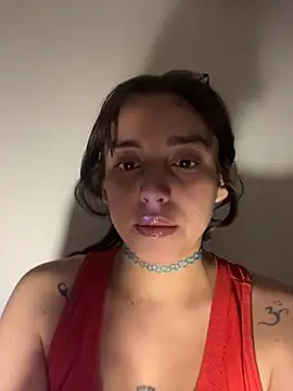 gigi333regi online show from December 4, 1:52 am