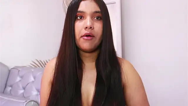 Isabelle Lane online show from March 7, 1:07 pm