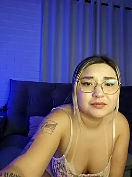 Kamila ococial51 online show from October 24, 11:45 pm