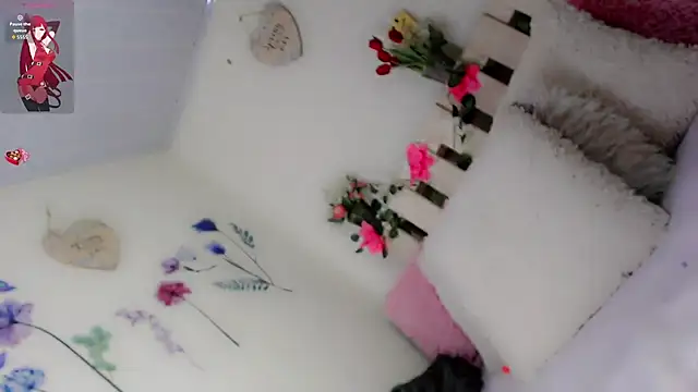 Kendall- 8 online show from November 14, 11:05 pm