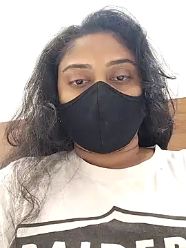 girl999 online show from November 5, 8:03 pm