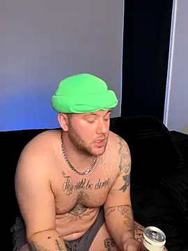 thepornplugz online show from December 15, 5:51 pm