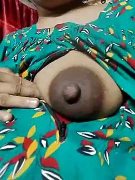 Liza0103 online show from May 1, 3:10 am