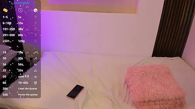 SoffiaDams2 online show from December 16, 12:55 pm