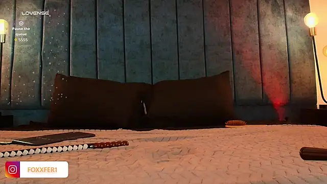 FernandaFox  online show from March 18, 5:45 am