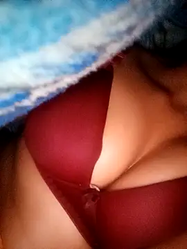 Cute Sanaaya online show from December 14, 8:25 pm