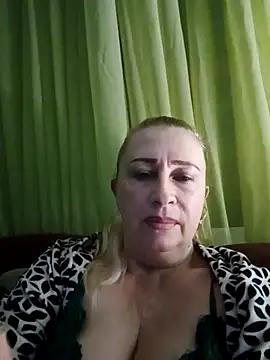 Esenia505 online show from November 3, 5:06 pm