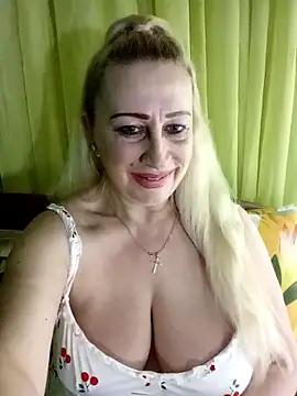 Esenia505 online show from April 15, 8:48 am