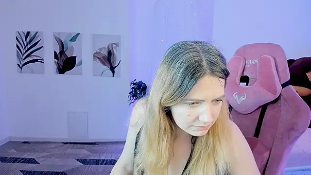 AleksaLaurent online show from November 6, 6:30 am