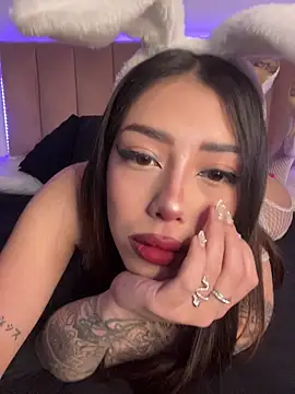 AshleyWinslow online show from April 6, 2:11 am