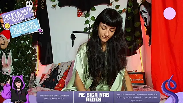 CarrieBurton online show from December 3, 3:25 pm