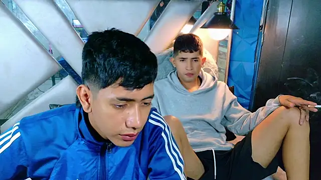 darwinandbrayann online show from January 13, 5:35 am