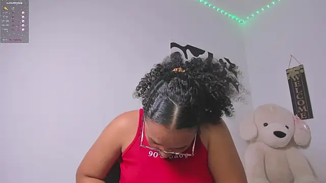 SHAILABROWN online show from December 15, 5:12 am