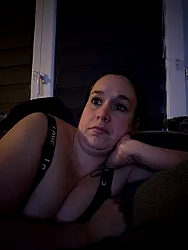 Girlysensuelle online show from December 13, 8:15 pm