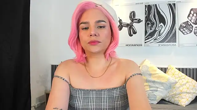 Cloe Bonne online show from November 14, 7:58 pm