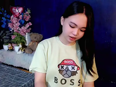 lustfullakim online show from March 12, 3:04 pm