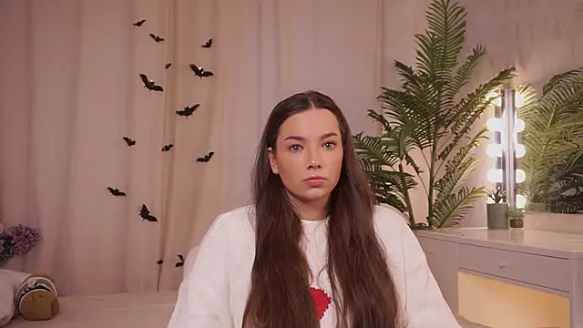 LupitaPicazo online show from November 2, 12:41 pm