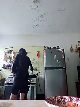 hornyyoungmomy online show from November 2, 11:30 pm