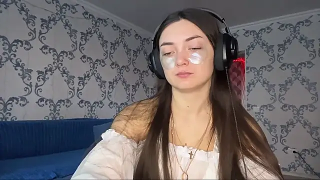 TwotyBright online show from January 19, 6:09 am