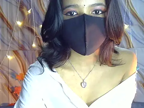 indian cutepair online show from December 3, 10:17 am