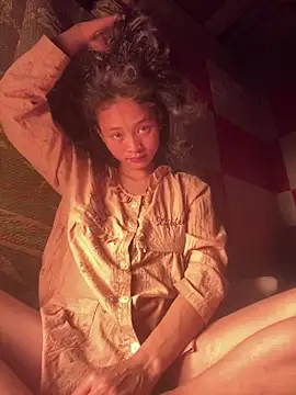 Li ve online show from February 24, 2:27 pm