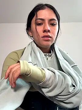 Shanell c online show from November 26, 7:15 pm